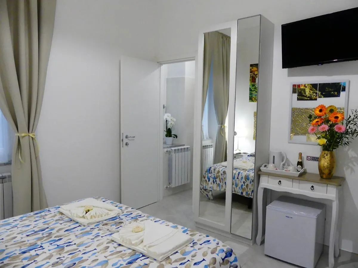Valentyna Rooms La Spezia Italien