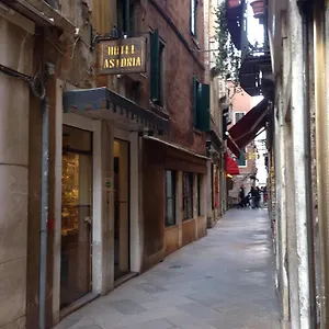 https://hotel-astoria-venice.hotelinveneto.com